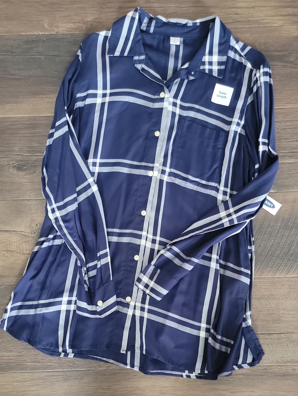 NWT Old Navy Tunic Length Collared Button Down Navy Plaid Long Sleeve Shirt